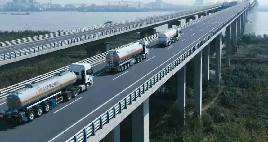 CIMC Qiangguan Joins Hands with Jiefang Qingqi x Yuchai Group